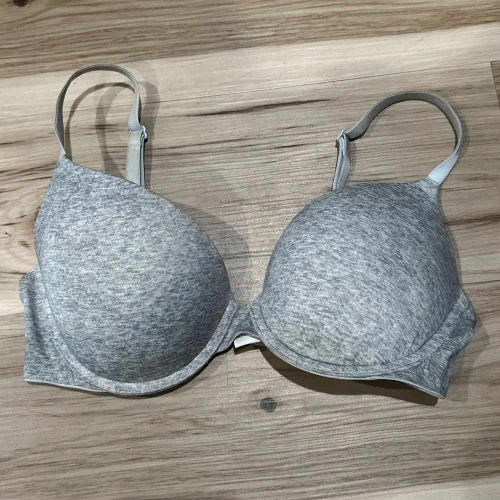 Victoria’s Secret PINK Grey Bra Women’s 34D